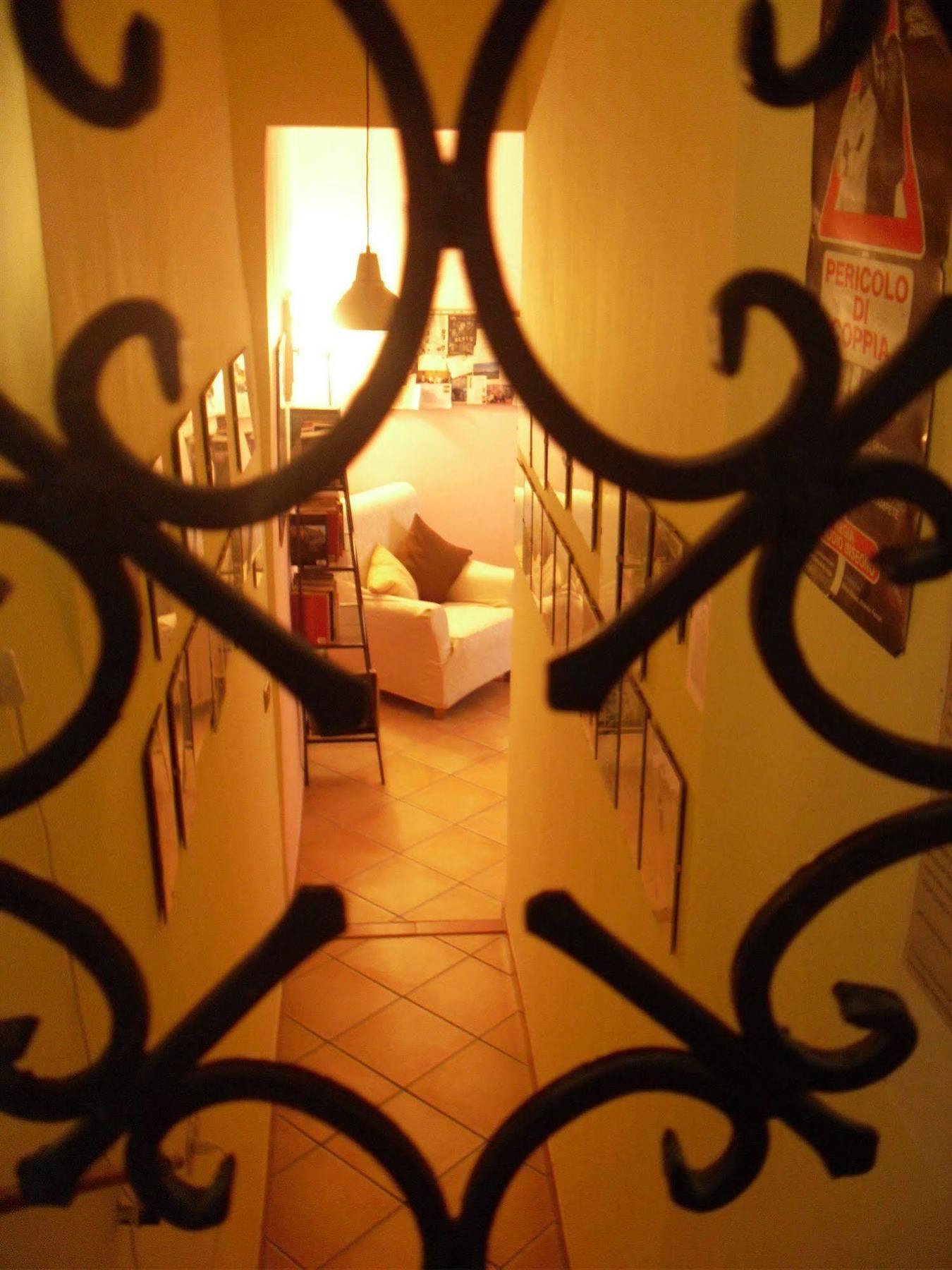 Bed And Breakfast I Vicoletti Di Napoli Exterior foto